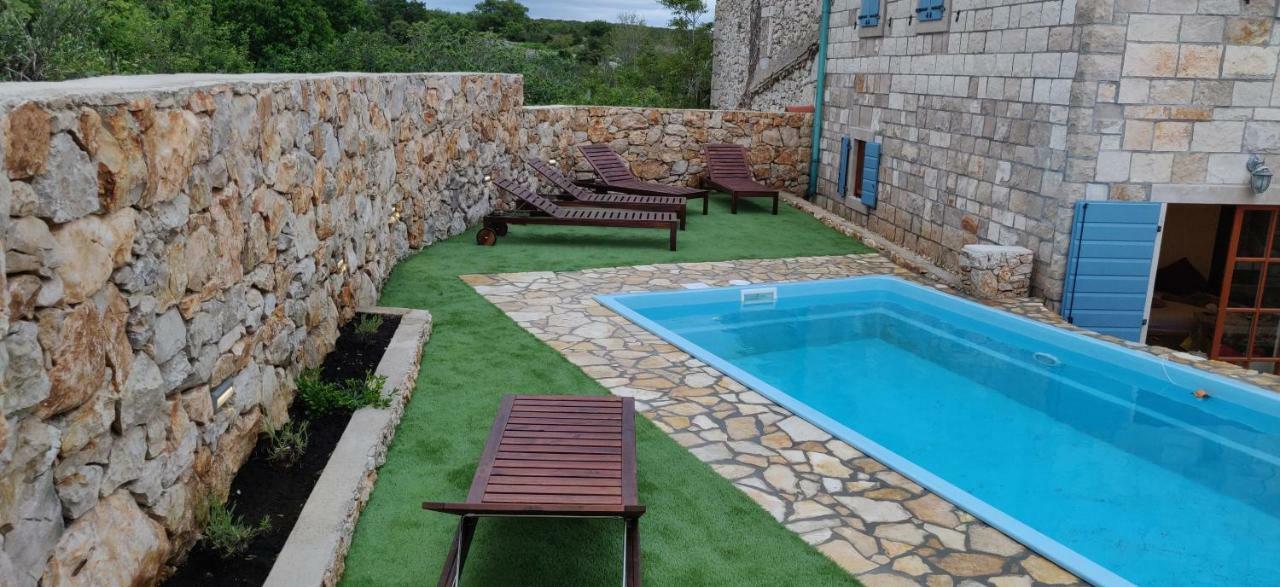 Mala Villa- Private Heated Pool نوفاليا المظهر الخارجي الصورة